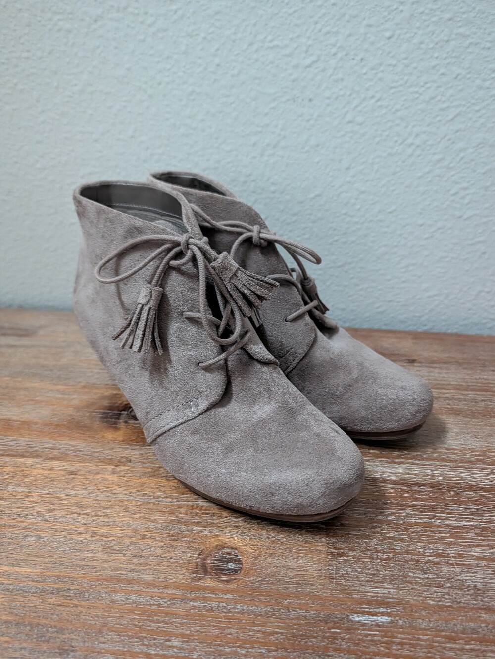 EUC Dr. Scholl's Women's Dakota Wedge Ankle Bootie - 7.5